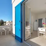 Mare Azzurro Hotel apartamentowy 3*